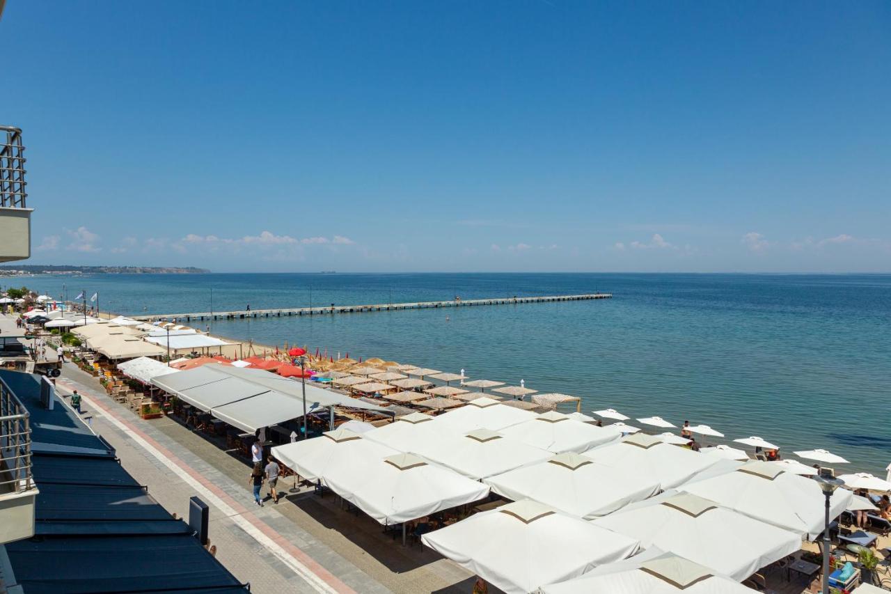 Appartamento Atlantis "Pleasure By The Sea" Peraía Esterno foto